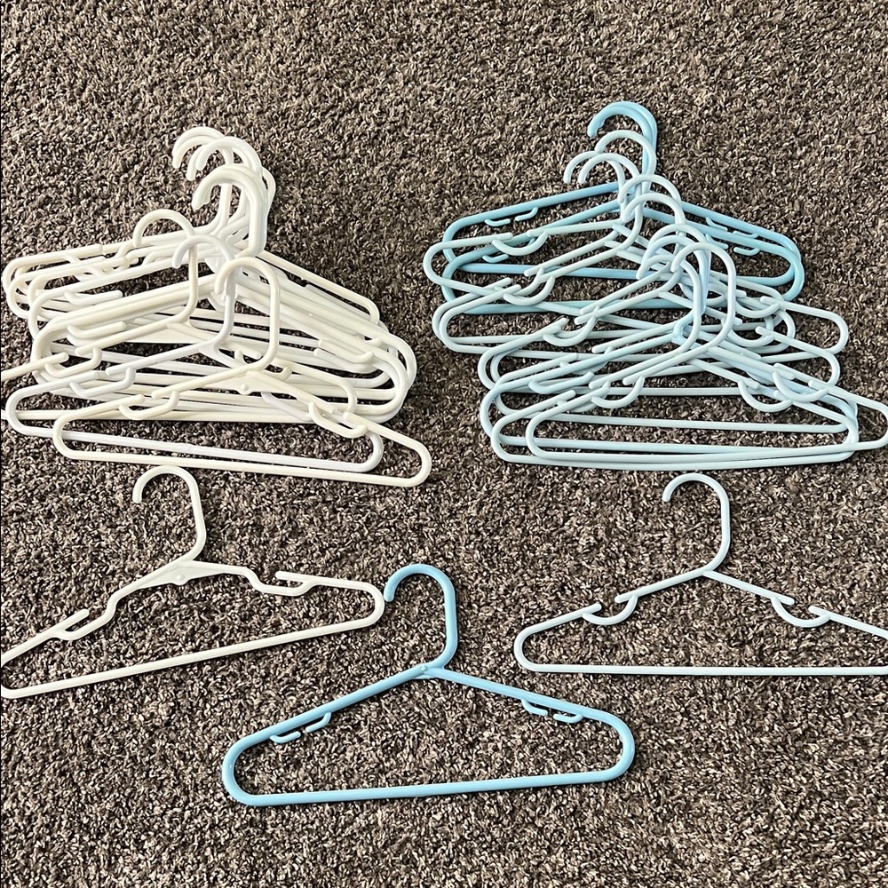 Set of Kids White and Blue Plastic Hangers (13 white and 13 blue)